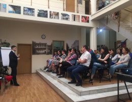 Deputy Minister of Energy, Irakli Khmaladze, met with the master’s students at GIPA’s School of Management